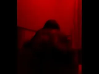 Thumbnail: Loira safada rebola na vara em quarto de motel