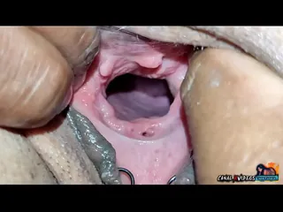 Thumbnail: Loirinha gostosa dá show no sexo oral