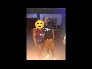 Thumbnail: Sister safada gostando de oral na festa da casa lotada