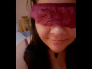 Thumbnail: Coletivo quente: quatro metendo na novinha safada no quarto