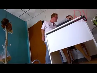 Thumbnail: Fudendo a secretária safada no escritório depois do expediente